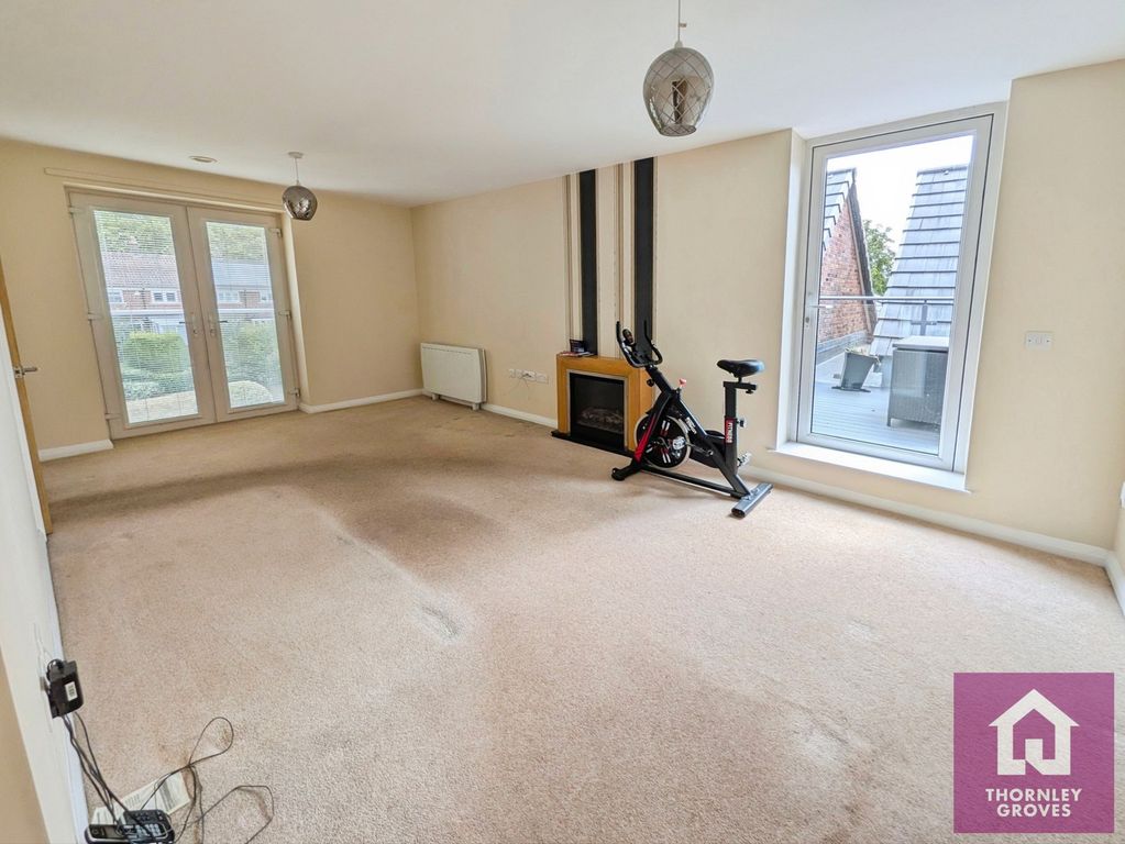 Property photo 2 of 14 Pbox-Img.Jpg