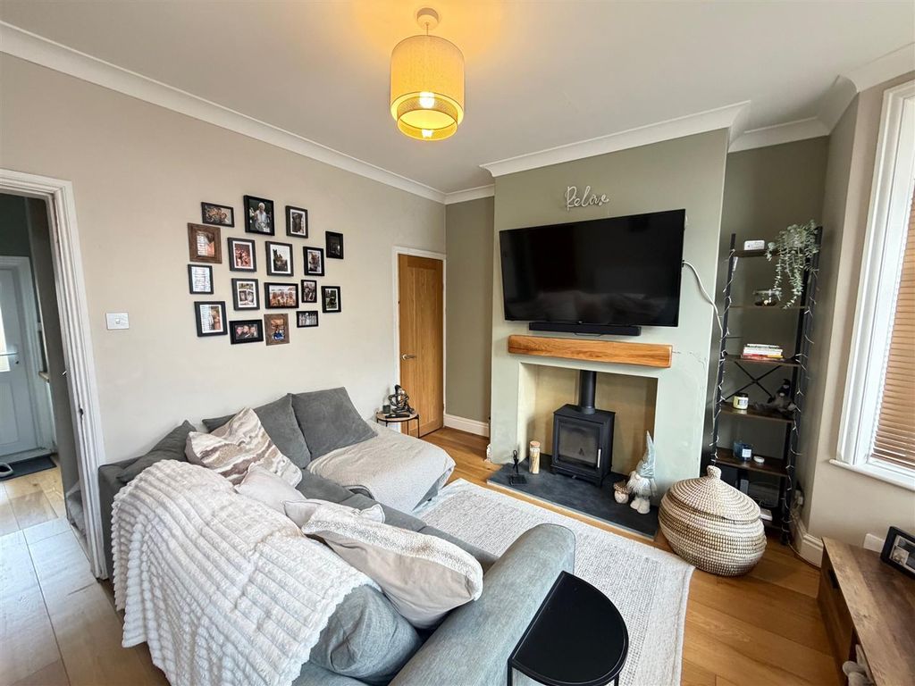 Property photo 2 of 6 2.Jpg