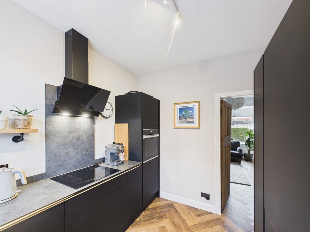 Property photo 1 of 17 4878880