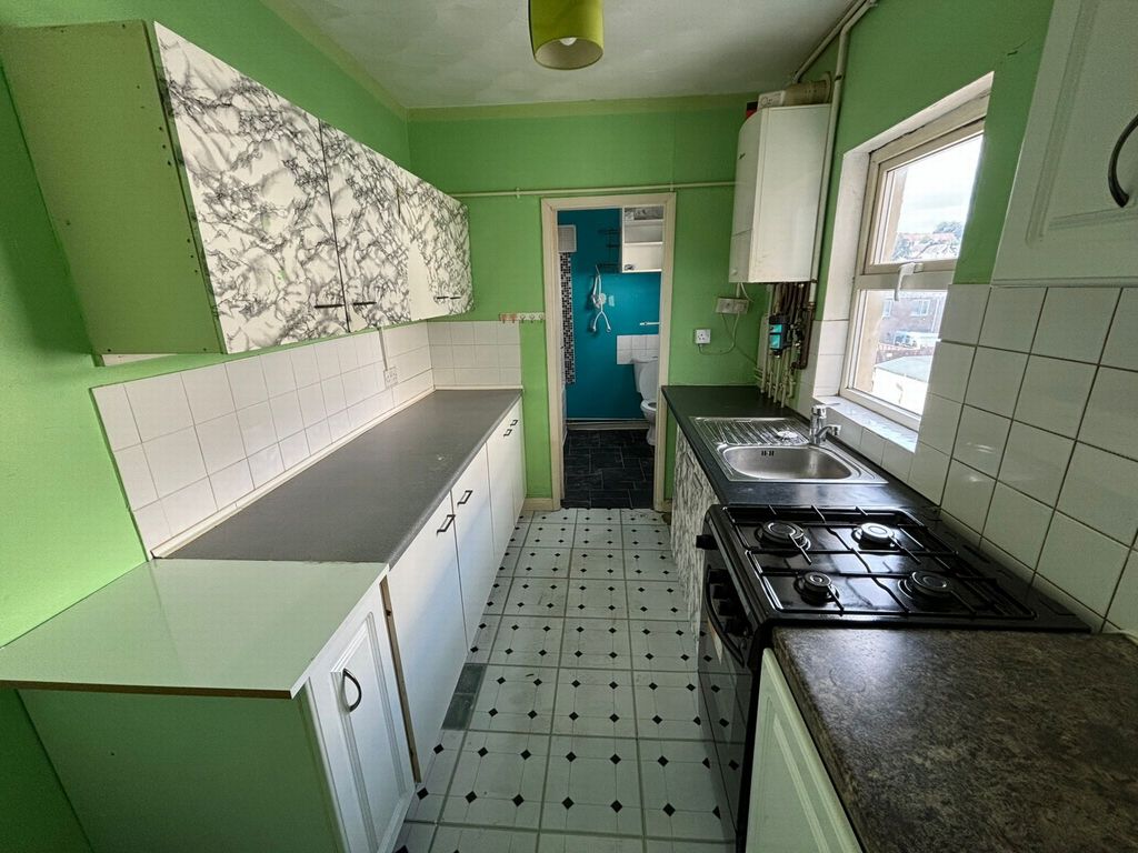 Property photo 3 of 5 Photo 5