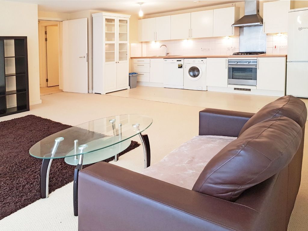 Property photo 2 of 8 4558612