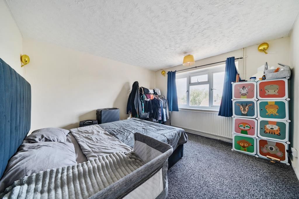 Property photo 3 of 21 Bedroom