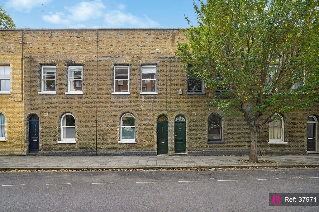 Property photo 1 of 16