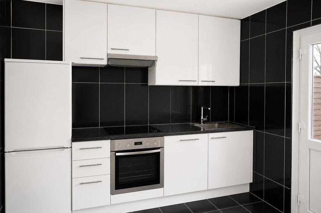 Property photo 3 of 7 P3.Png
