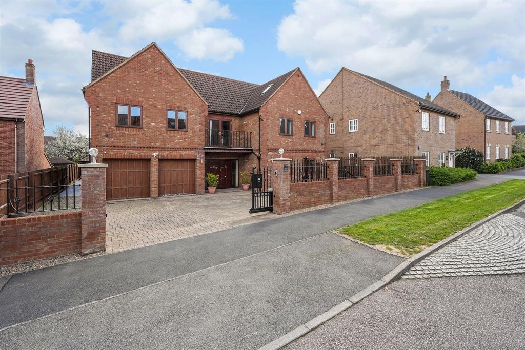 Property photo 1 of 45 A7404678.Jpg