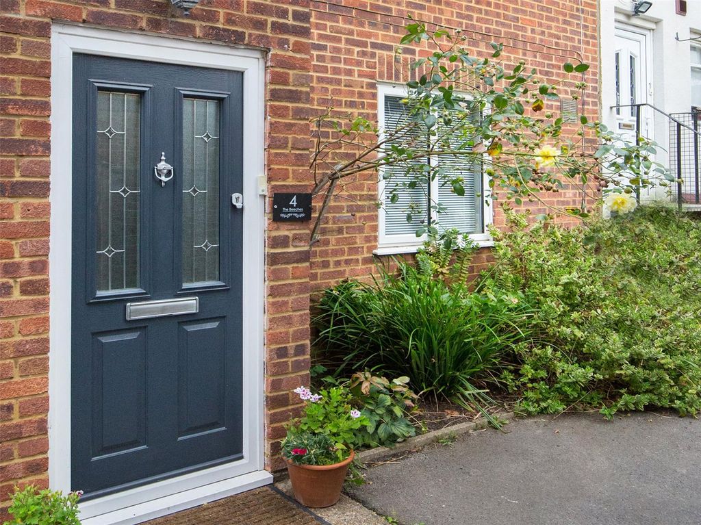 Property photo 1 of 17 External Front