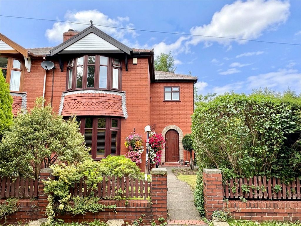 Property photo 1 of 34 Front External