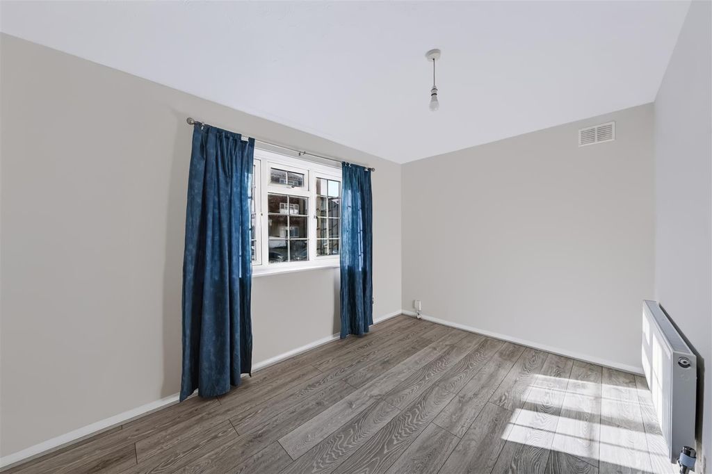 Property photo 1 of 11 Dsc06554-Hdr.Jpg