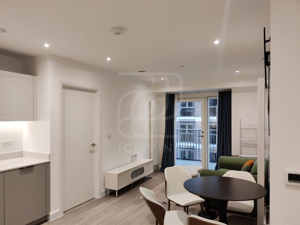 Property photo 2 of 9 Nz71-1.Jpg