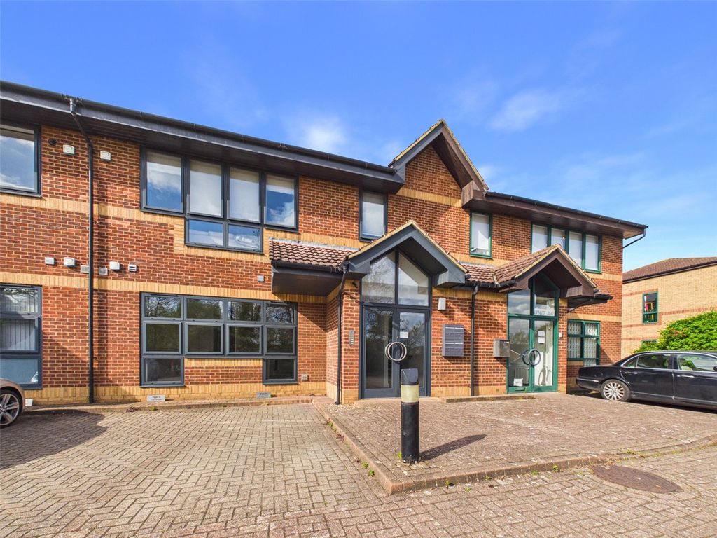 Property photo 1 of 9 Picture No. 10