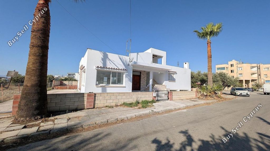 Property photo 1 of 15