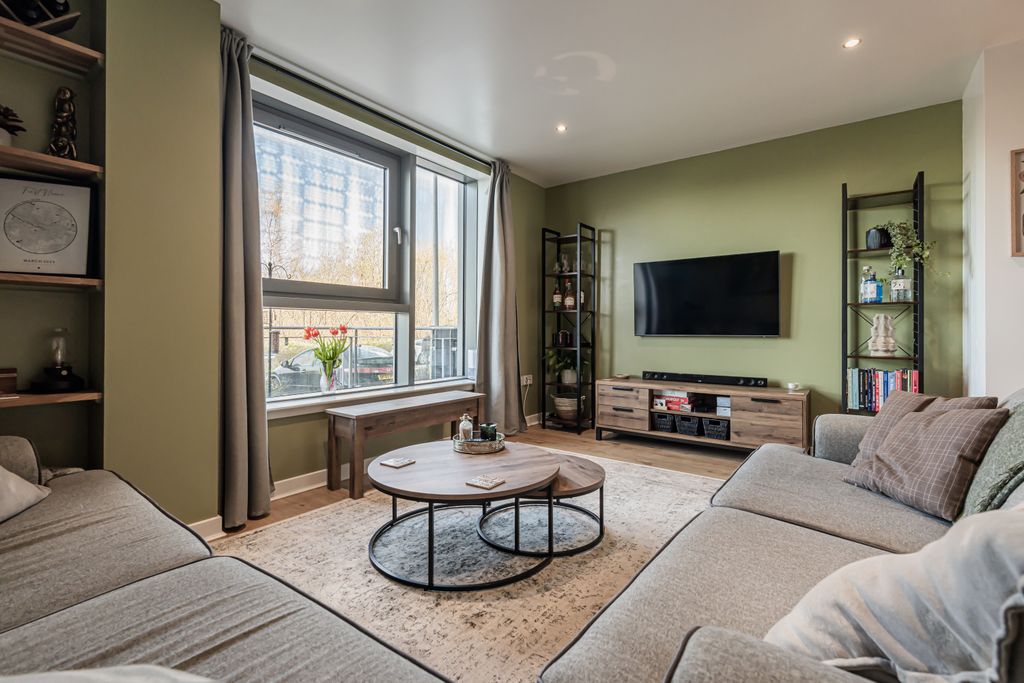 Property photo 2 of 22 Property Image 2