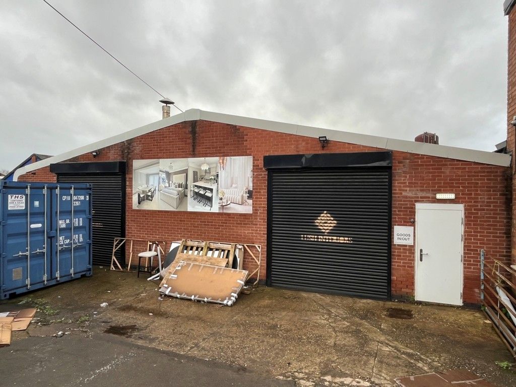 Property photo 2 of 5 Photo 2