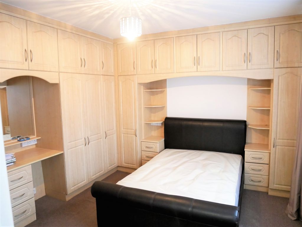 Property photo 2 of 2