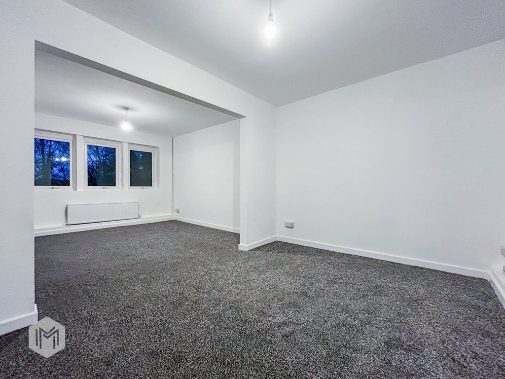 Property photo 3 of 15 Picture No. 11