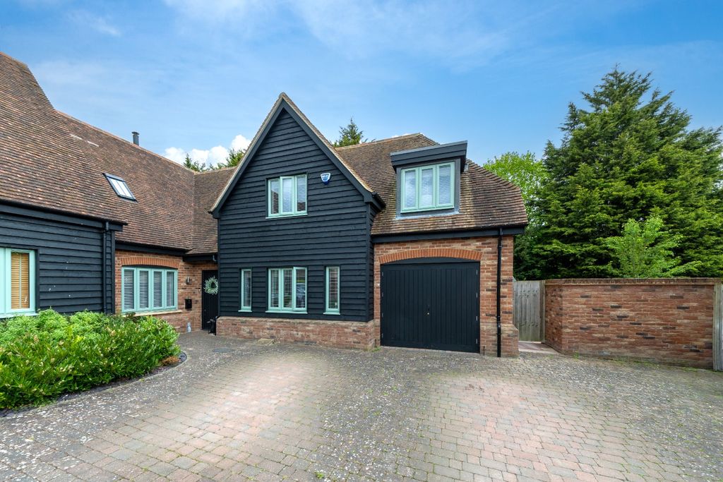 Property photo 1 of 23 5104290