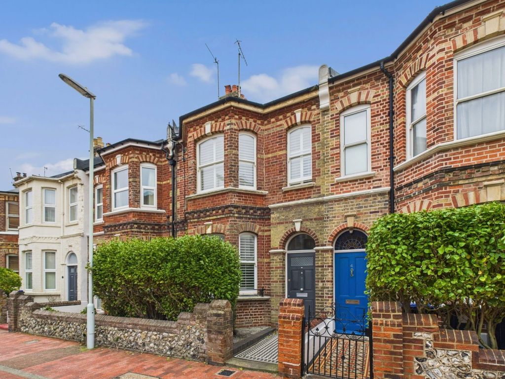 Property photo 1 of 22