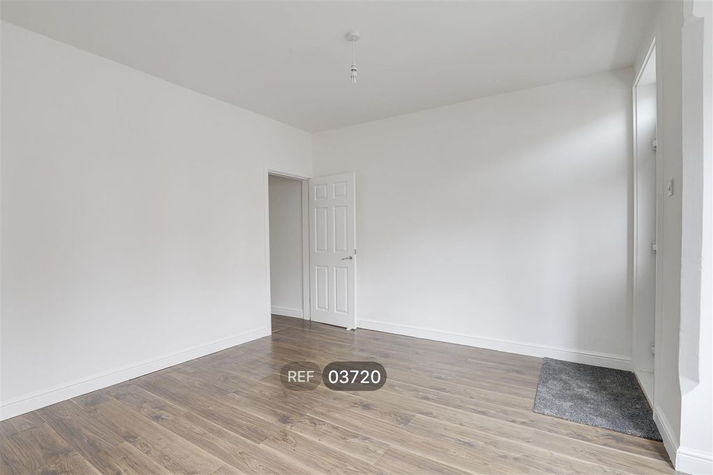 Property photo 3 of 13 Living Room