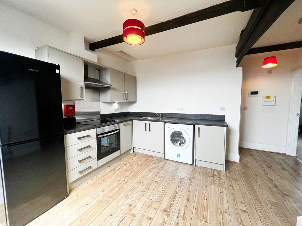 Property photo 1 of 14 Image
