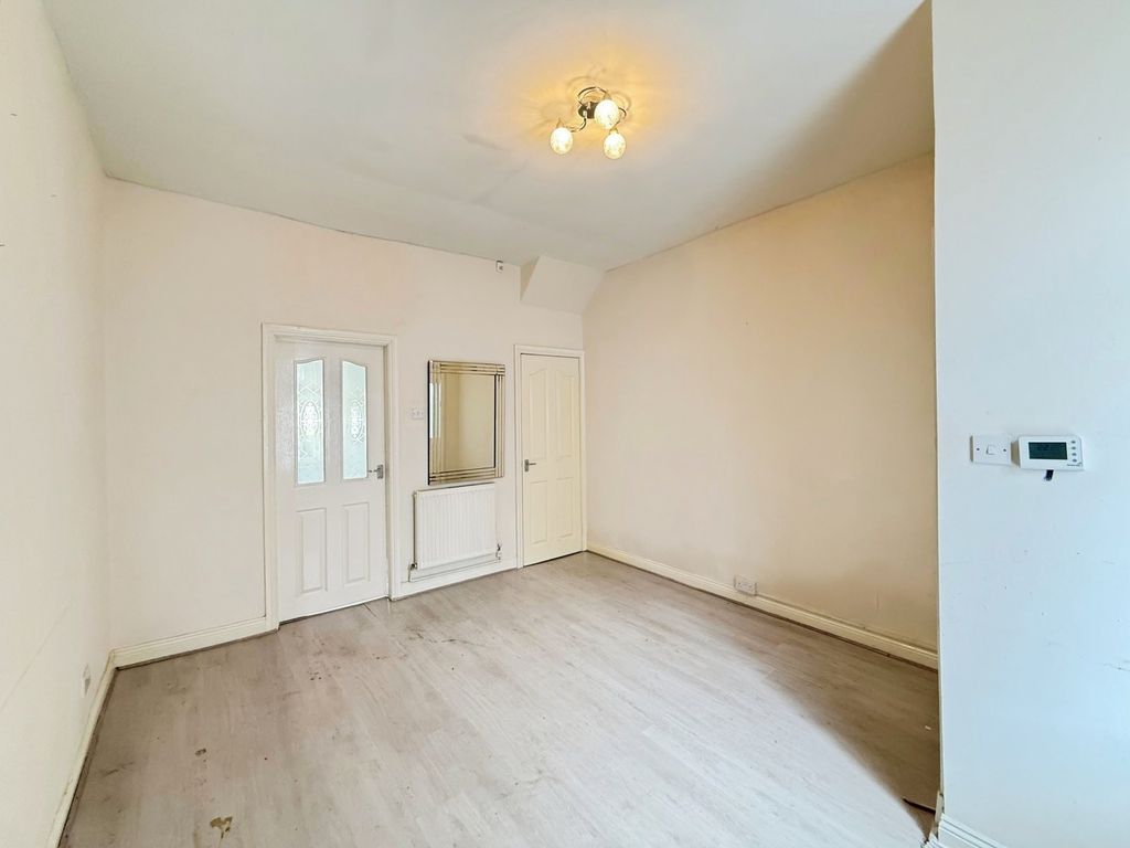 Property photo 3 of 12 Picture No. 03
