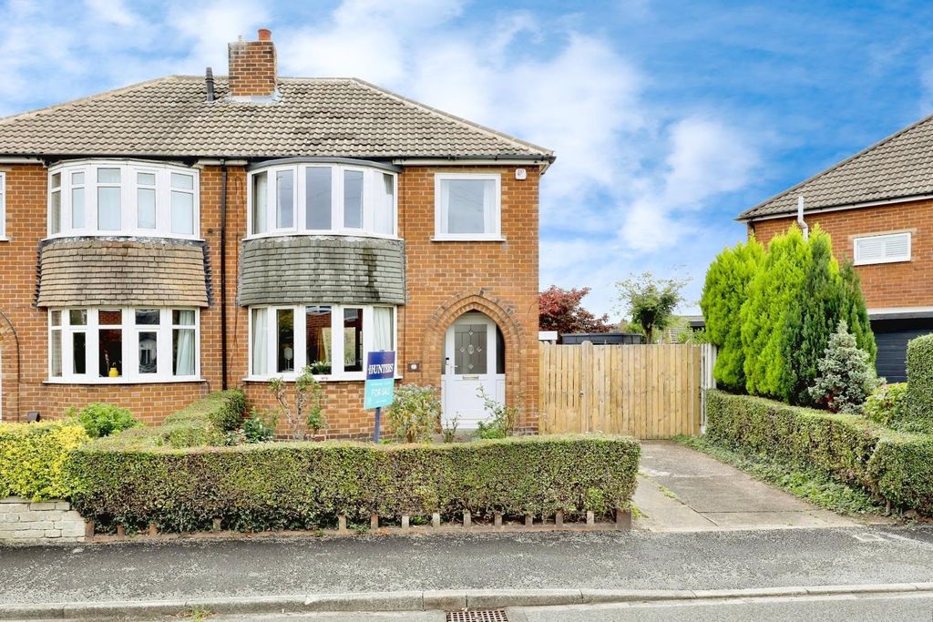 Property photo 1 of 15 Front