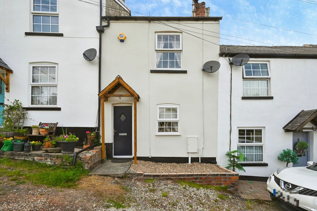 Property photo 1 of 15 Outside