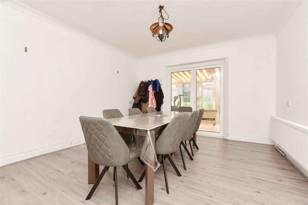 Property photo 3 of 15 Dining Room
