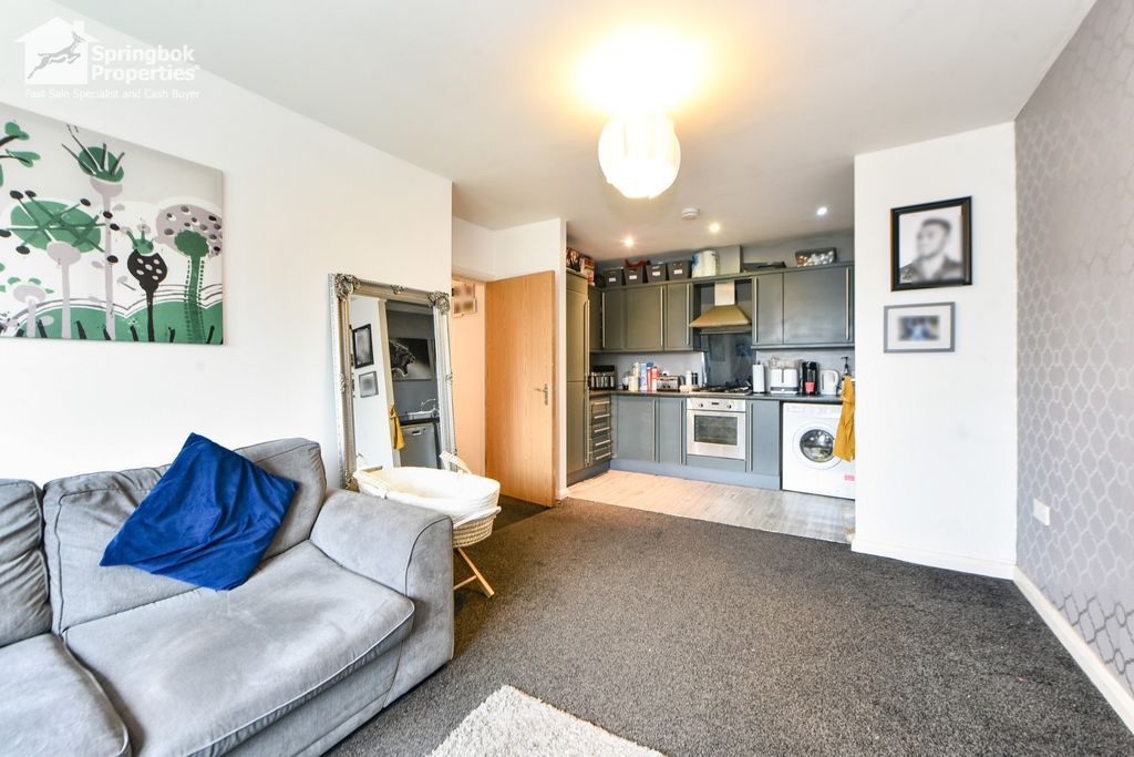 Property photo 3 of 12 Image 3