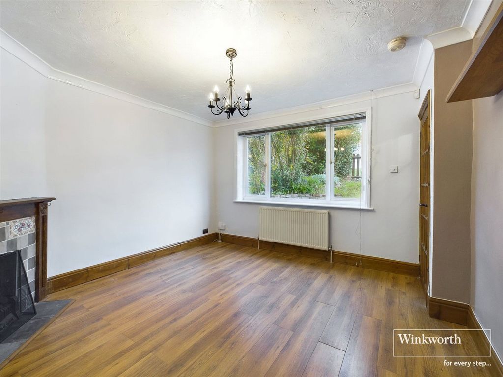 Property photo 3 of 13 Picture No. 16