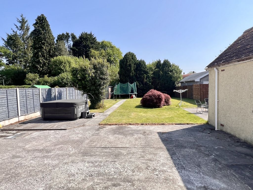 Additional image 5 of 3 bed detached house for saleTowy Avenue, Llandovery, Carmarthenshire. SA20