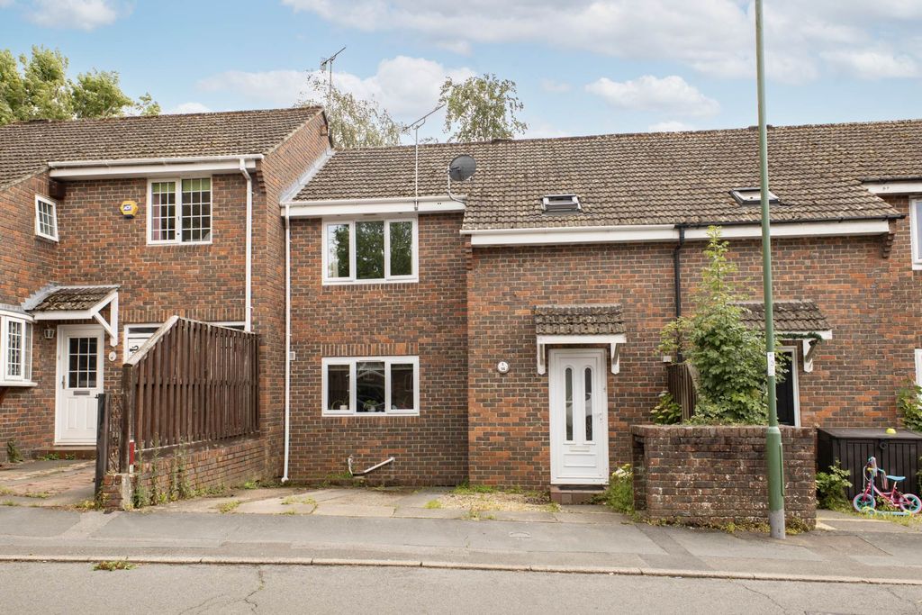 Property photo 1 of 17