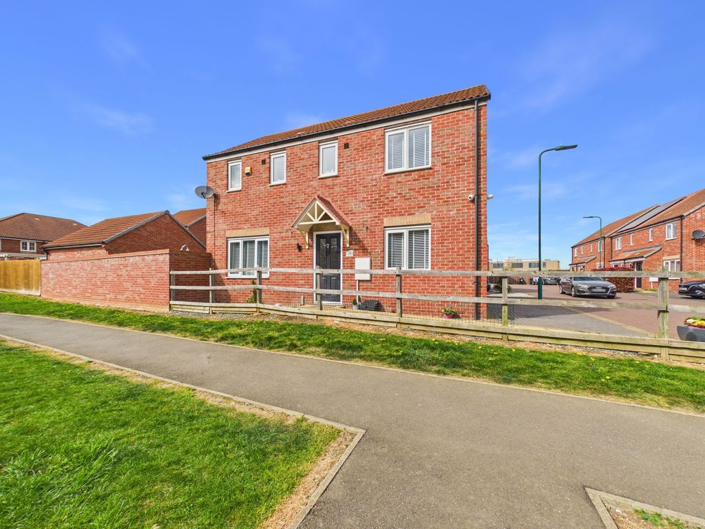 Property photo 1 of 21