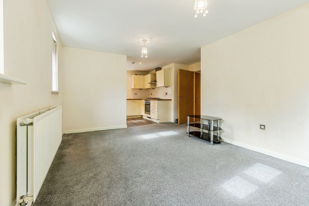 Property photo 3 of 13 Photo