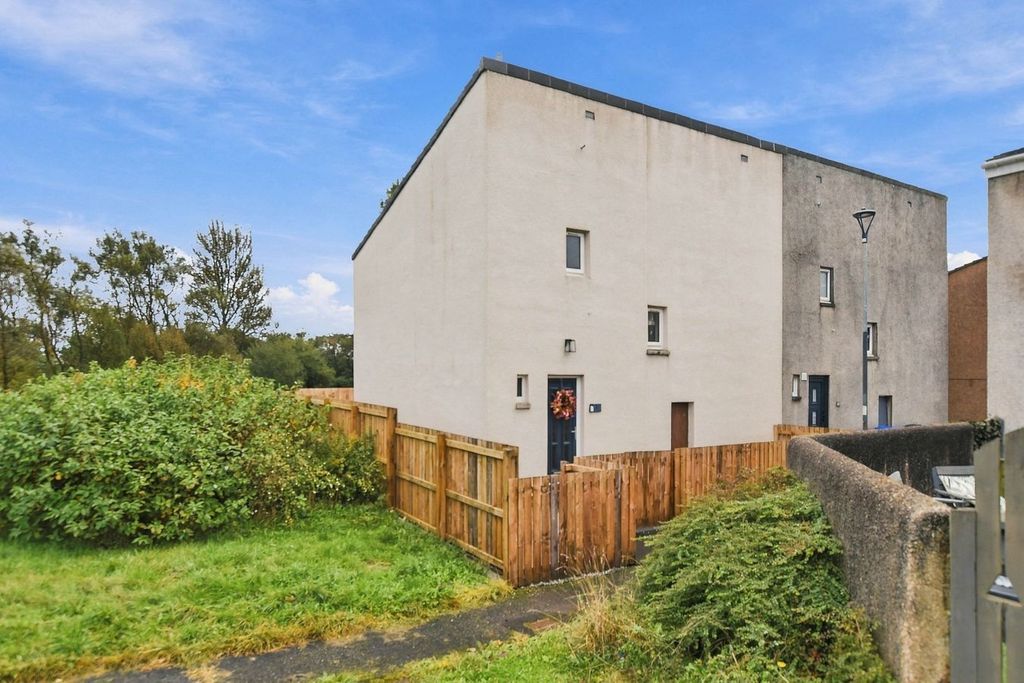 Property photo 1 of 30