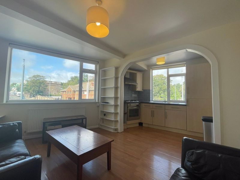 Property photo 2 of 5 Photo 9