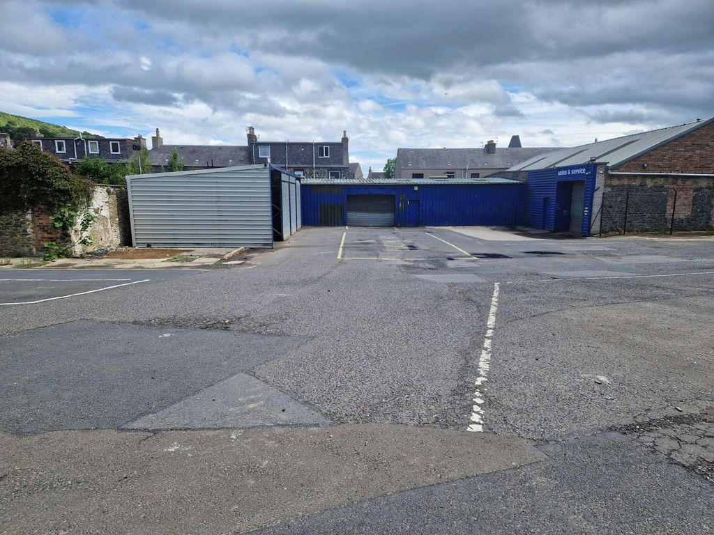 Property photo 1 of 6 Image 1