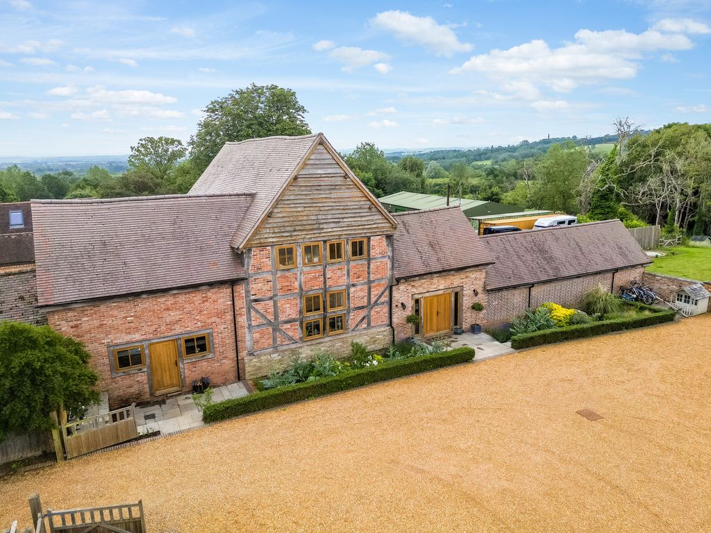 Property photo 1 of 44