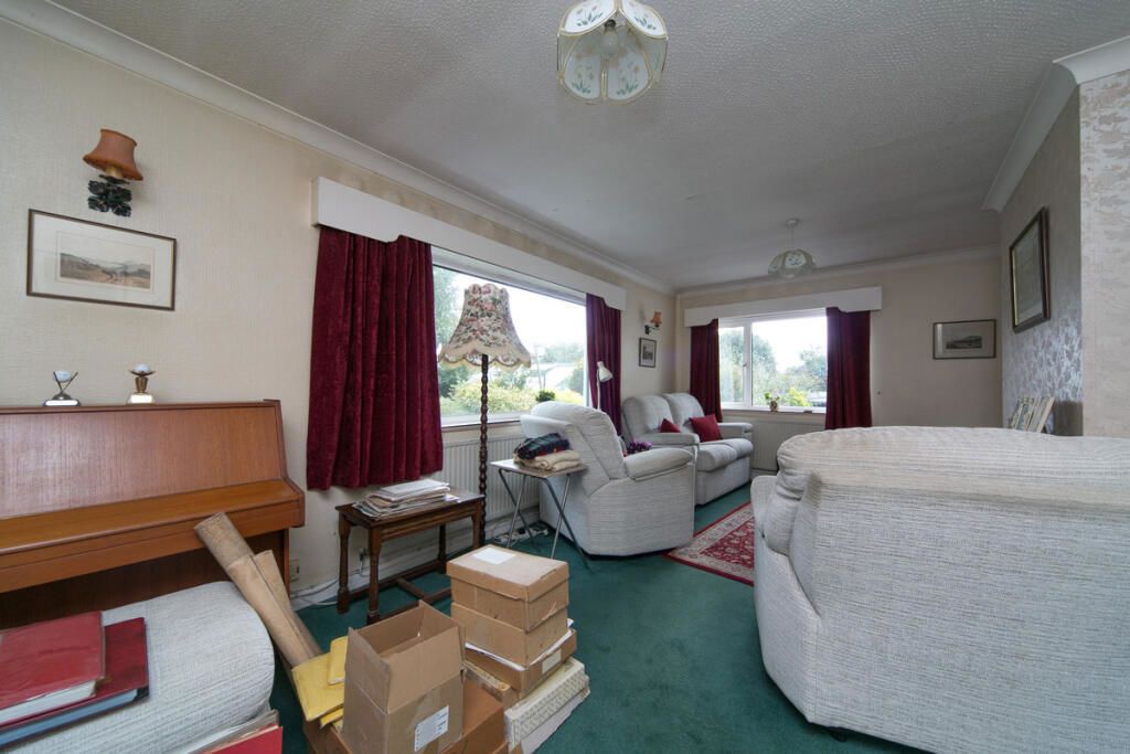 Property photo 3 of 27