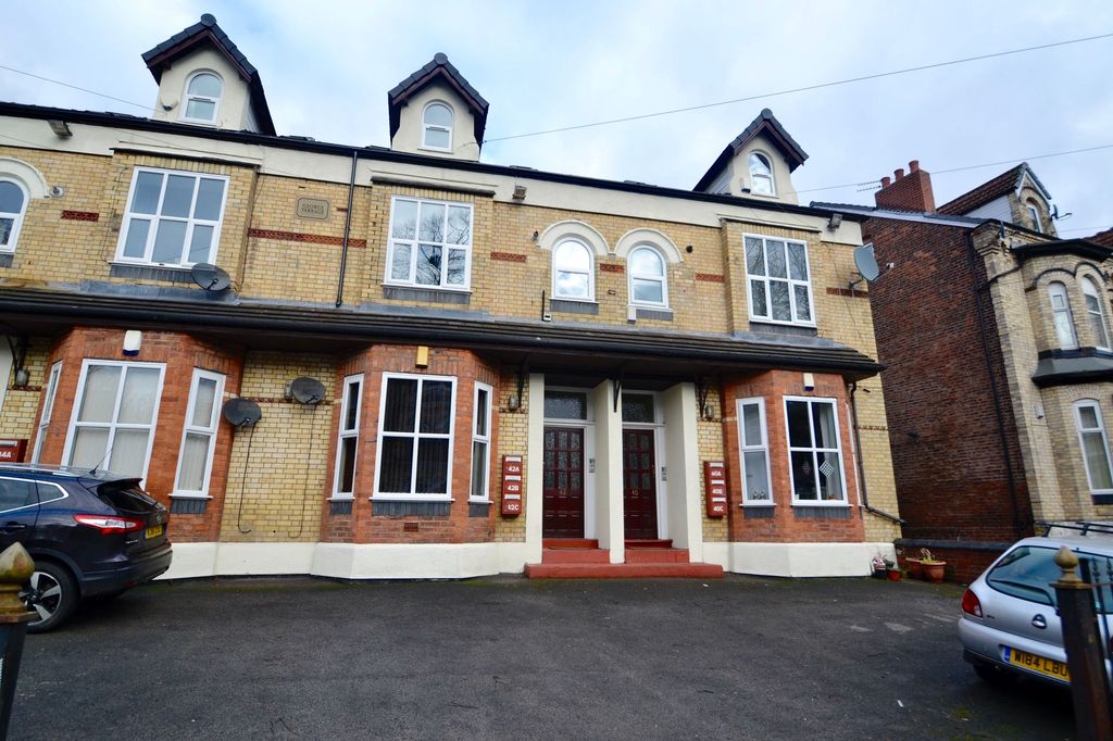 Property photo 1 of 6
