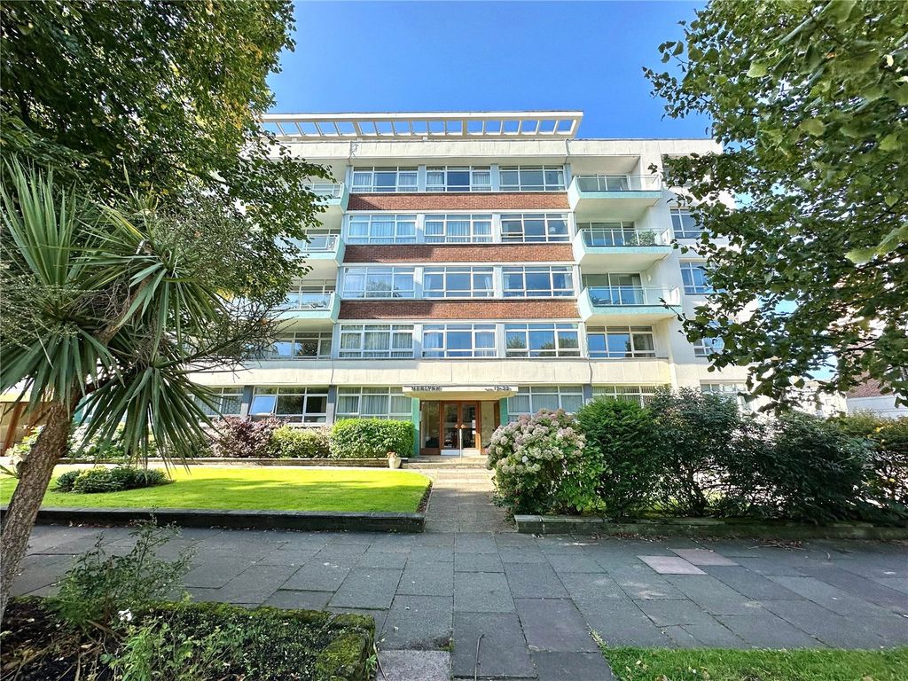 Property photo 1 of 16 Picture No. 18