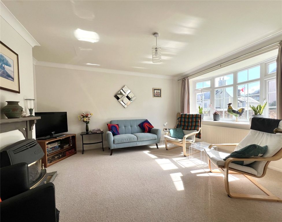 Property photo 2 of 15 Picture No. 04