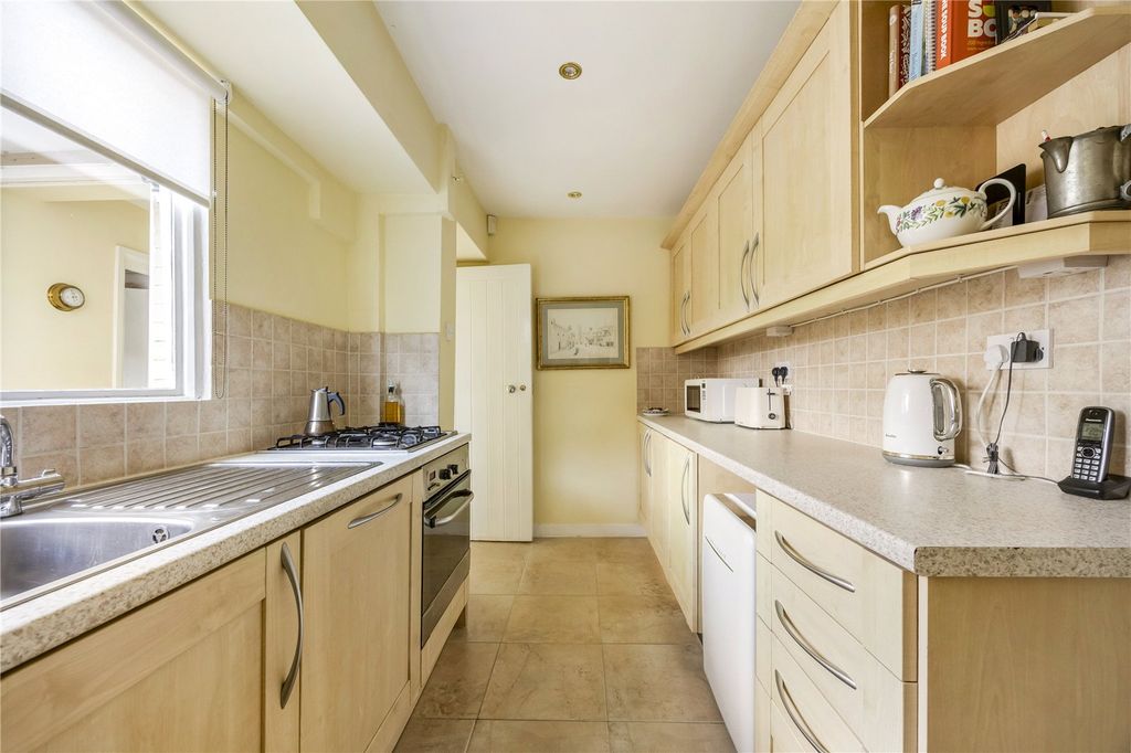 Property photo 3 of 14 Picture No. 23