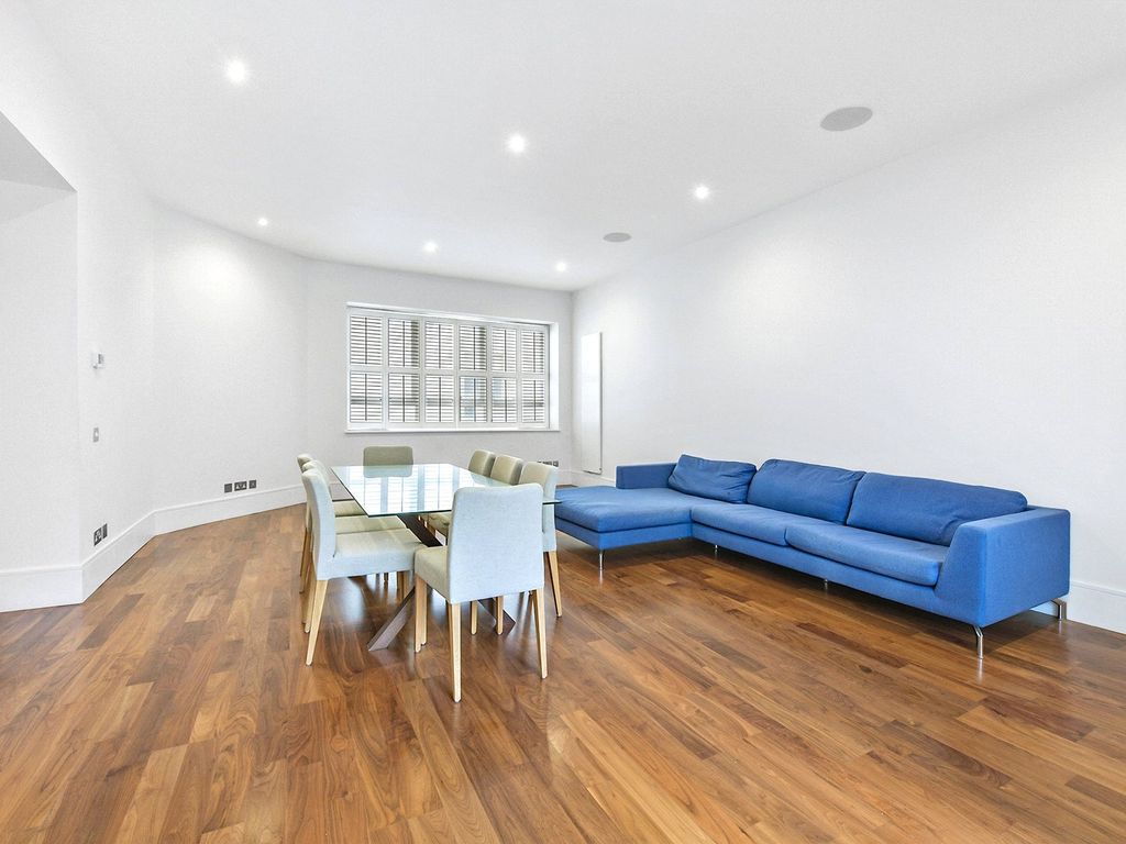 Property photo 3 of 16 Wild Street