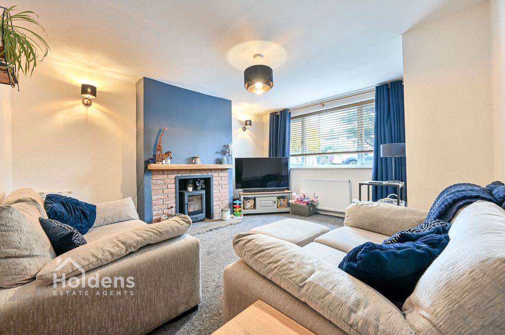 Property photo 3 of 20