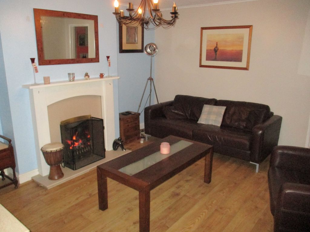 Property photo 2 of 34