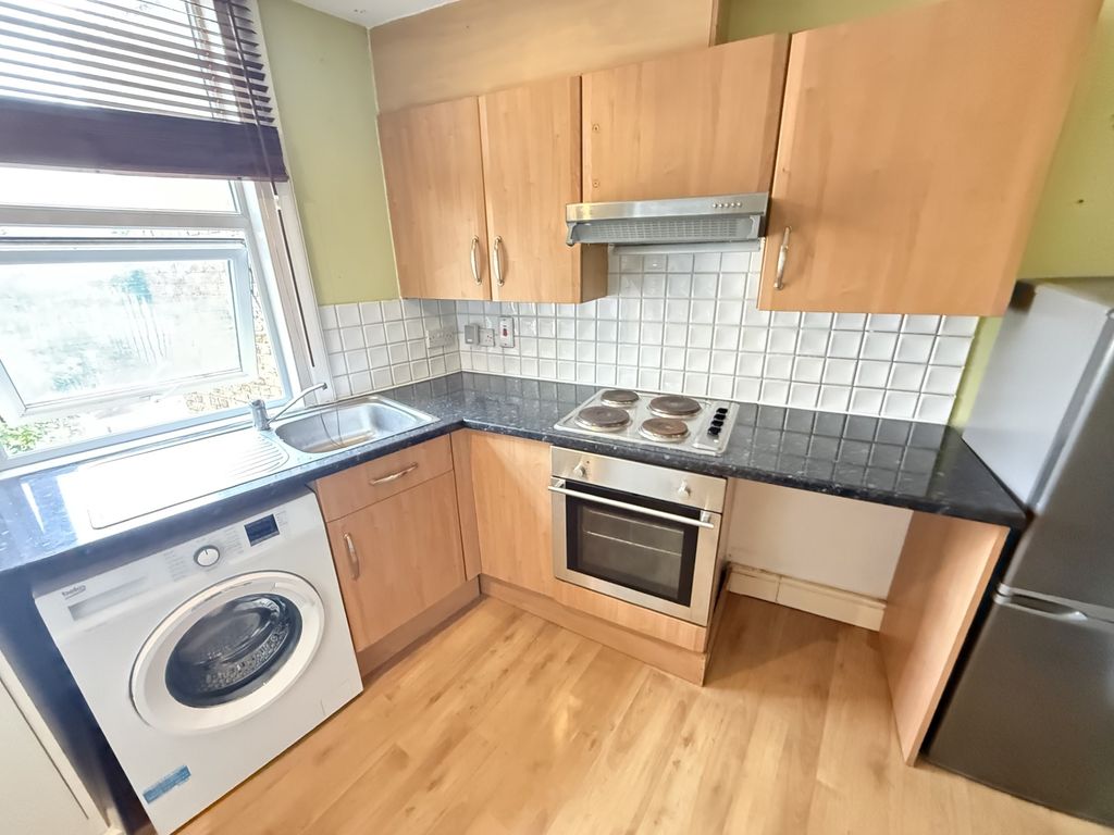 Property photo 1 of 4