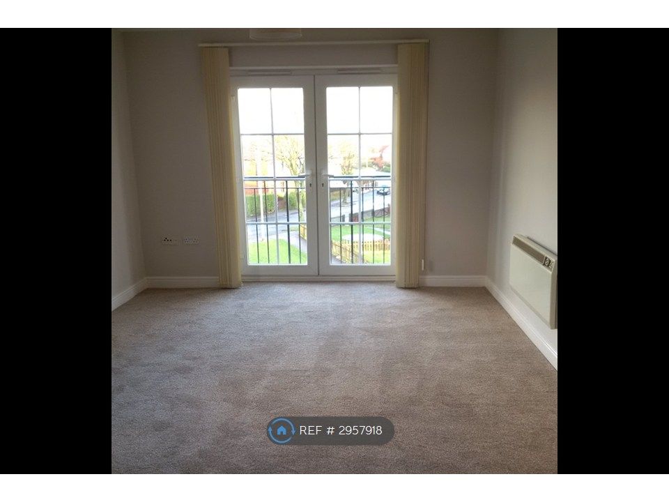 Property photo 2 of 7 Open Plan Living/Dining Room