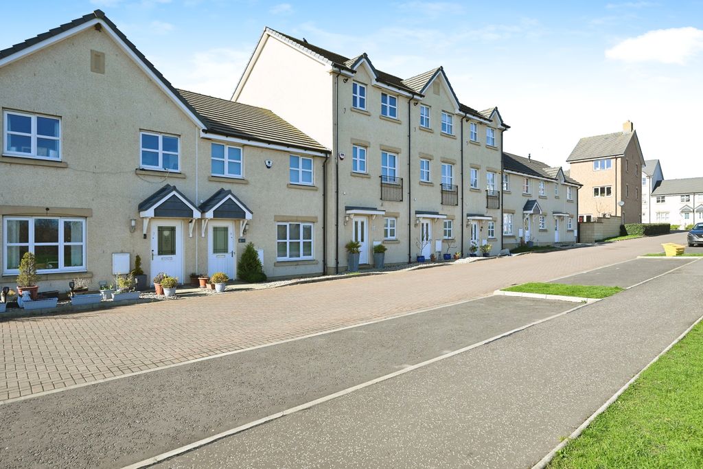 Property photo 1 of 20 Gmp_1567