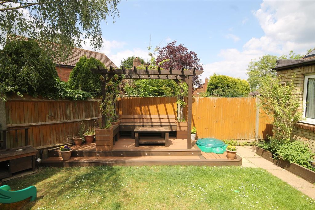 Property photo 2 of 13 Img_0098.Jpg