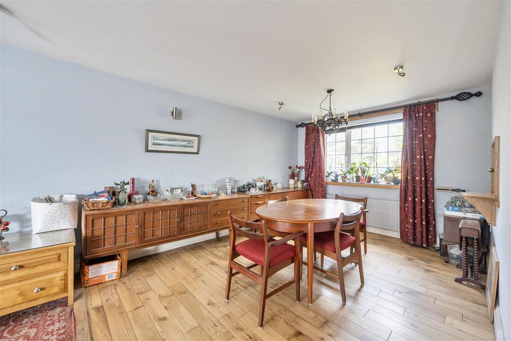 Property photo 3 of 24 Sitting/Dining Room